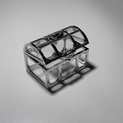 Bored and hide your own treasure! Vintage high-quality transparent treasure chest jewelry box.