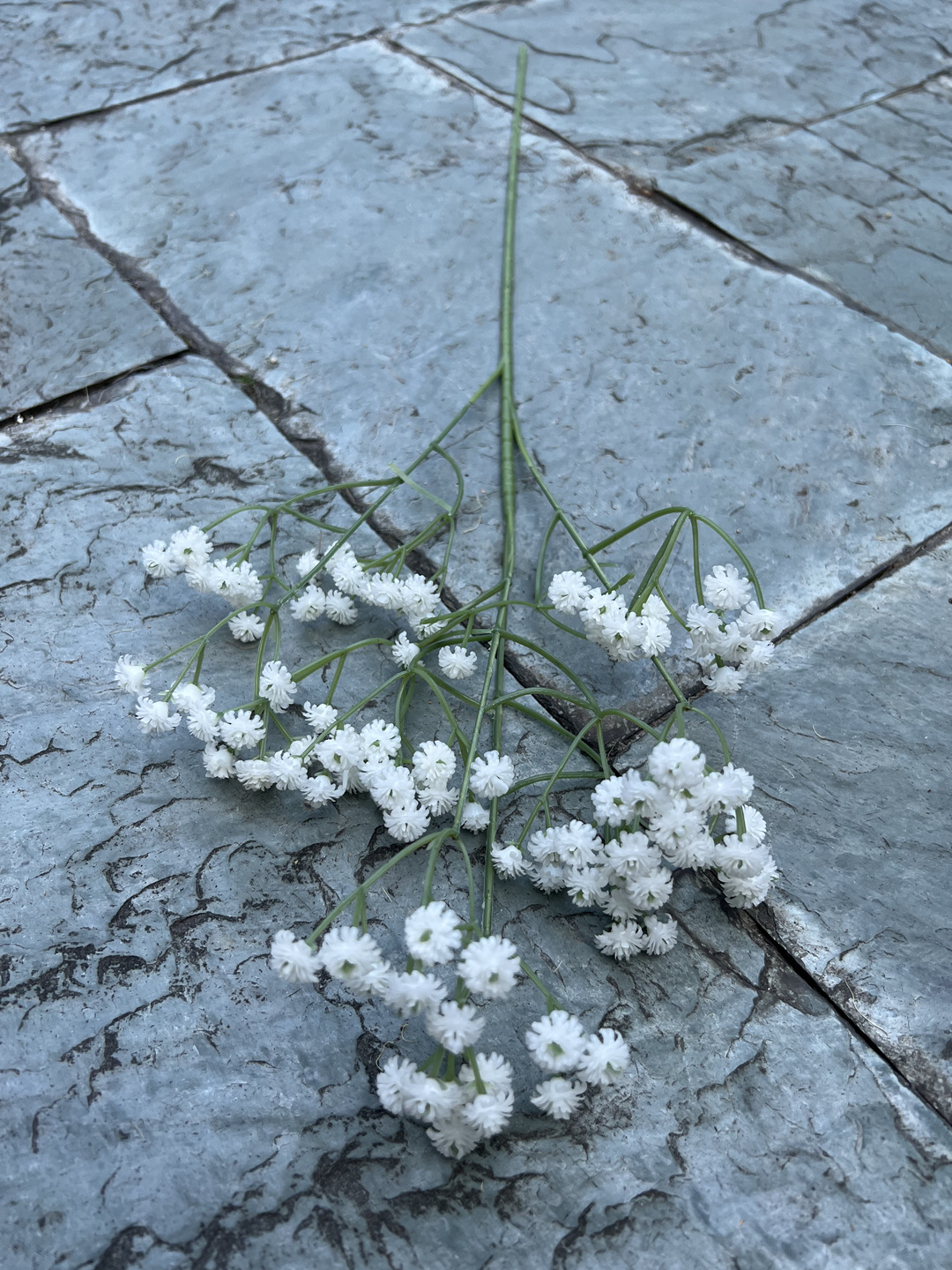 Boda blanca FÁBRICA DE FLORES ARTIFICIALES Línea Blanca Flor flor flotante boda camino plomo Fondo decoración flor falsa al por mayor