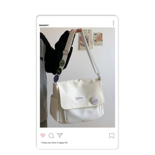 Tea party style Japanese INS Hong Kong style versatile artistic streetwear unisex postman shoulder bag for men trendy student crossbody bag for women