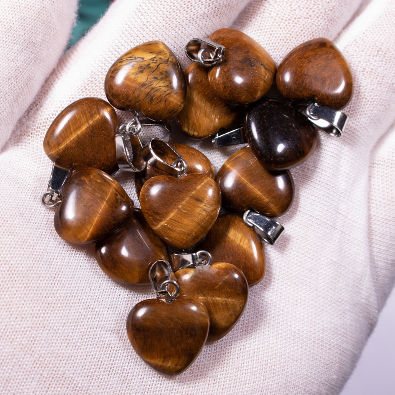 Transfronterizo Amazonas polvo de cristal caballo colgante 16mm pequeño corazón de melocotón regalo de día de San Valentín colgante de gemas naturales en forma de corazón