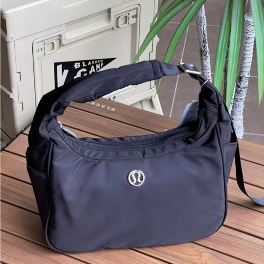 Summer New Crescent Bag L Home Same Yoga Shoulder Bag Fashion Underarm Bag Casual Sports Dumpling Bag