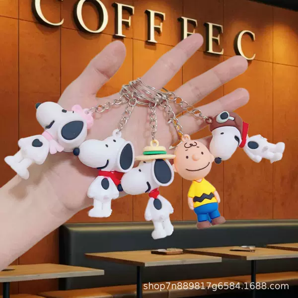 Creative Cartoon Snoopy Key Pendant Three-Dimensional Pvc Charlie Doll Car Bag Key Chain Event Gift