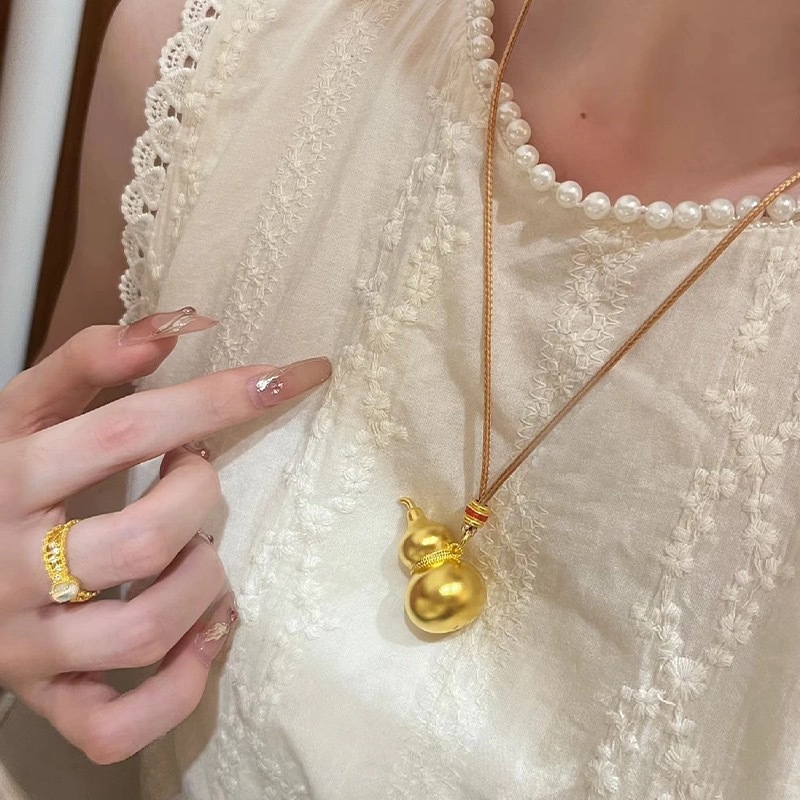 Negozio di oro stesso stile vecchio stile color oro ciondolo zucca nuova collana zucca Fulu stile cinese catena maglione regolabile_voghion.com