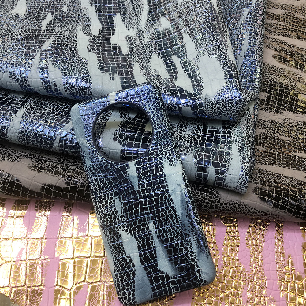 鳄鱼纹压花蛇纹贴膜牛皮革双色整张头层牛皮皮料手机壳真皮