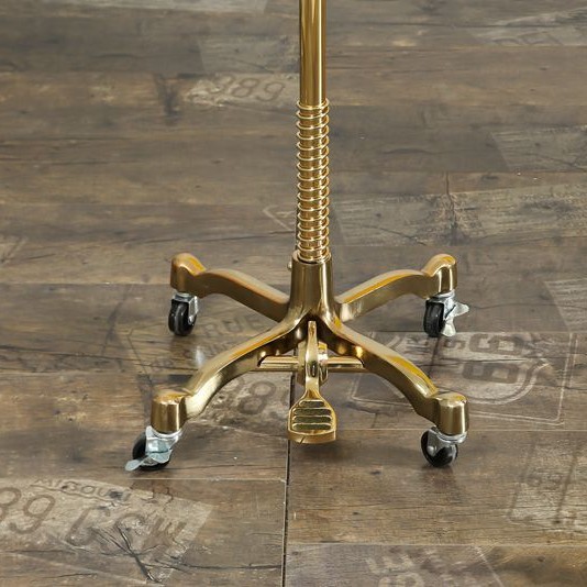 Modelo de tela de medio cuerpo base madera maciza metal tienda de ropa accesorios de plataforma para hombres y mujeres placa cuadrada trípode rueda universal