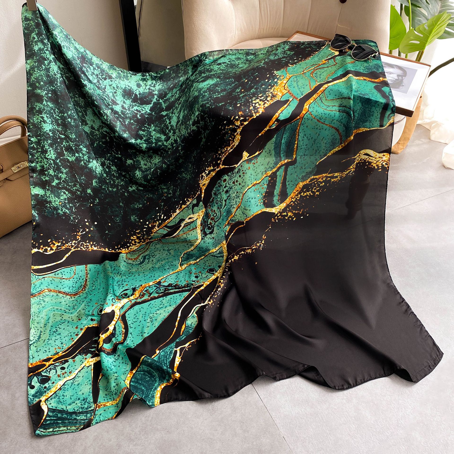 Air-conditioned shawl, versatile sun protection, travel printing, 110 square scarves, spring imitation silk decorative_voghion.com
