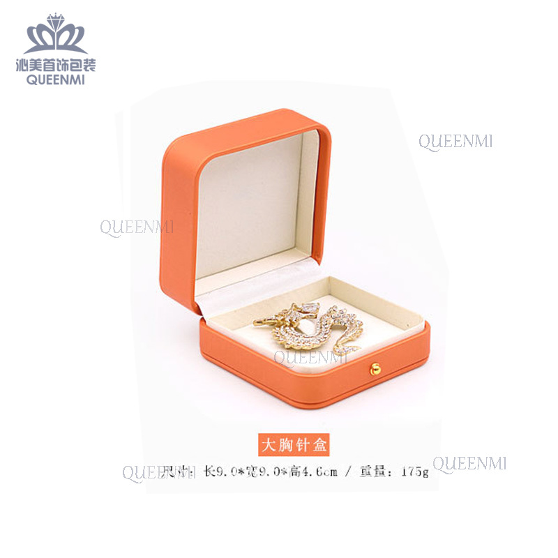 Caja grande de la aguja del pecho * No. 1