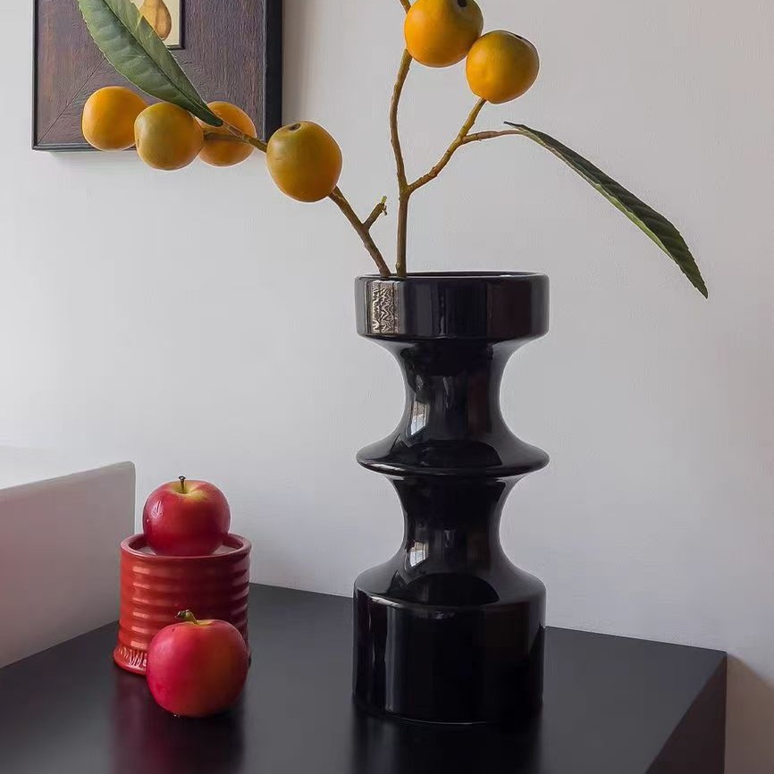 Vaso de vidrio simple de alto valor facial para el hogar de los huéspedes del restaurante de flores decorativas de alto nivel de decoración ornamentos inswind