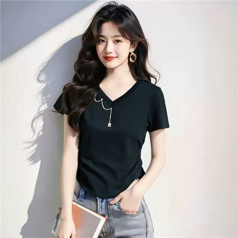 Ai Graphic in Stock Chic Chain V-Neck Short-Sleeve T-Shirt for Women Summer Ruched Waist Slimming Short Base Shirt Top