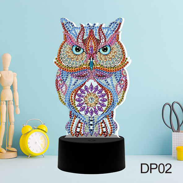 Fábrica directa pintura de diamante perimetral perforado a mano colorido recarga de forma especial placa de lámpara 5D modelado de lámpara de noche personalizado