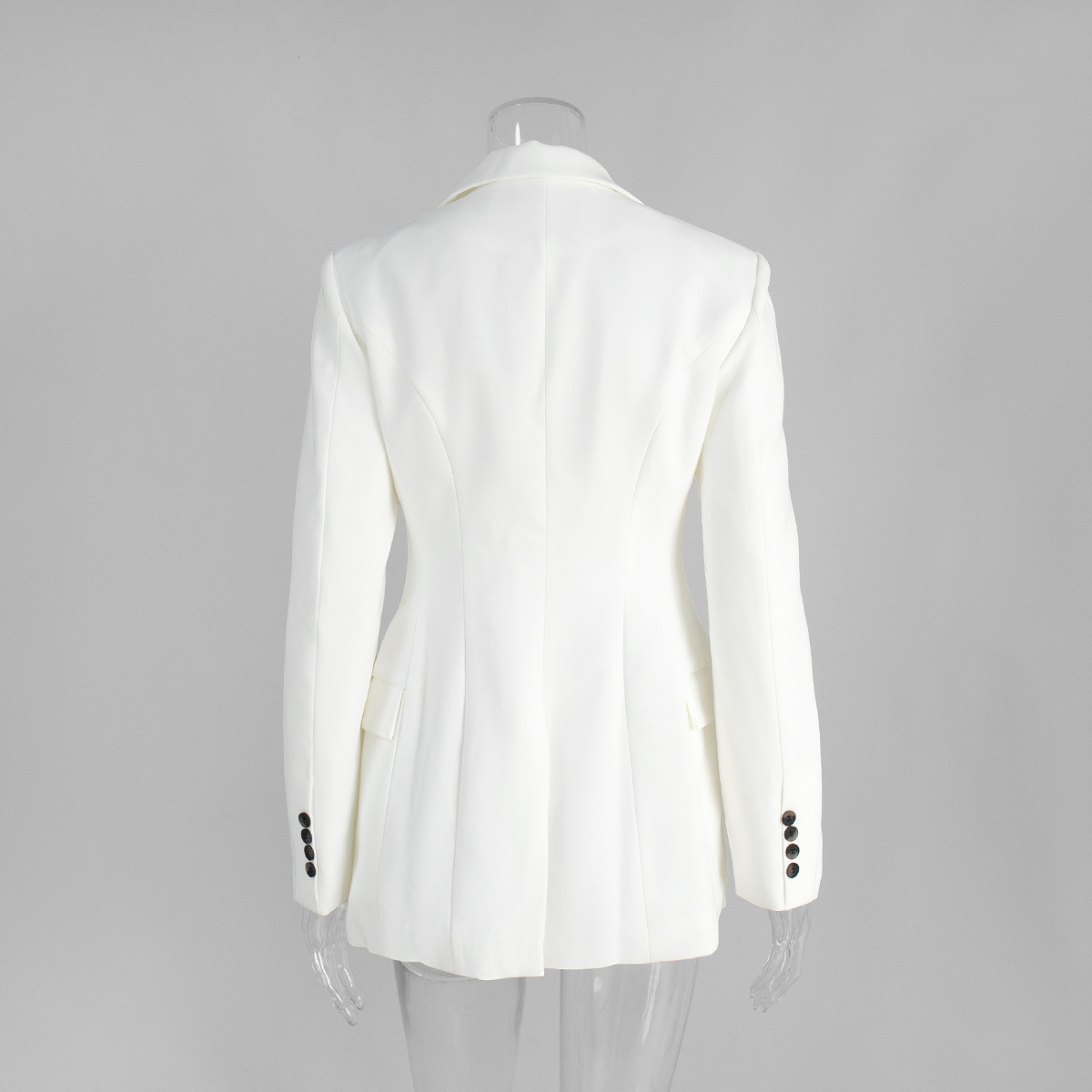 Getailleerde dames blazer met v-hals en elegante taille_voghion.com