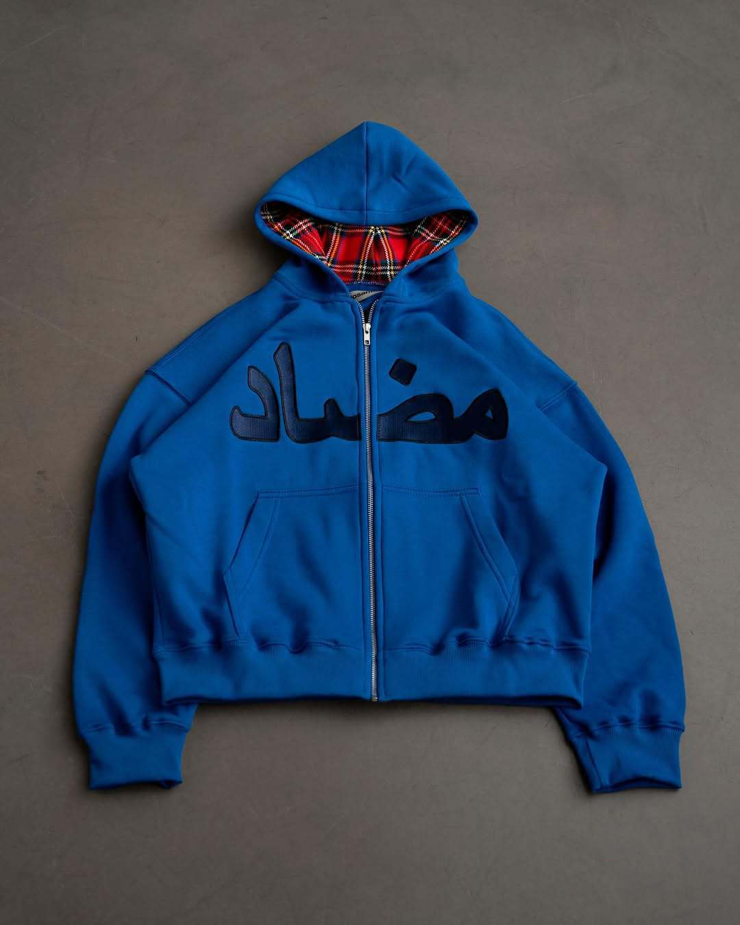 Giacca con cappuccio uomo y2k con zip e stampa personalizzata_voghion.com
