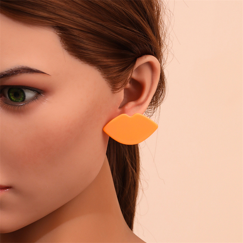 Fashion Cross Arylic Polishing Women's Ear Studs 1 Pair display picture 10