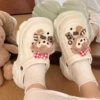 White--[Puppet Bear Red]