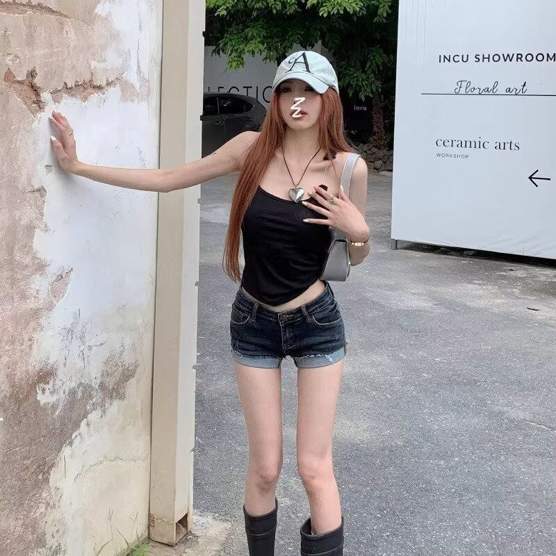 Women's Denim Shorts 2026 Summer New Style Hot Girl American Retro Low-Waist Slim-Fit Ultra-Short Pants Trendy
