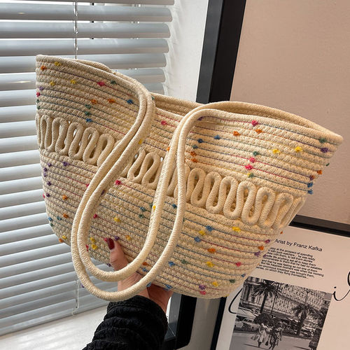 Shoulder bag with hollow cotton wire weaving, new summer large capacity French grass woven bag, beach vacation sand bag for women