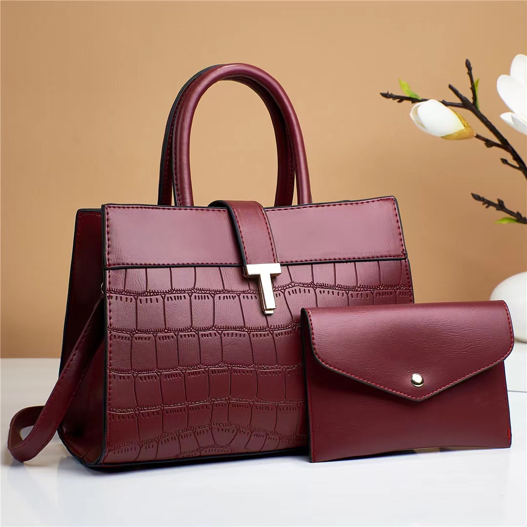 Women's Large Pu Leather Solid Color Vintage Style Square Zipper Bag Sets display picture 7