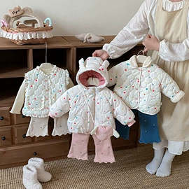 童裤;连身衣、爬服;童T恤