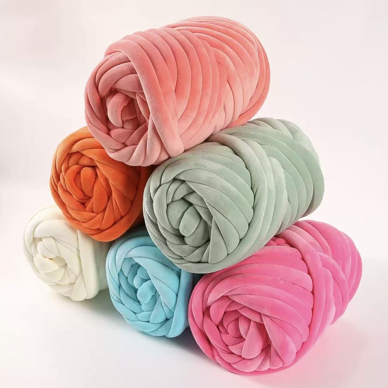 天鹅绒Ins布条冰岛超粗毛线徒手编织毯子宠物窝抱枕水晶绒灌芯棉