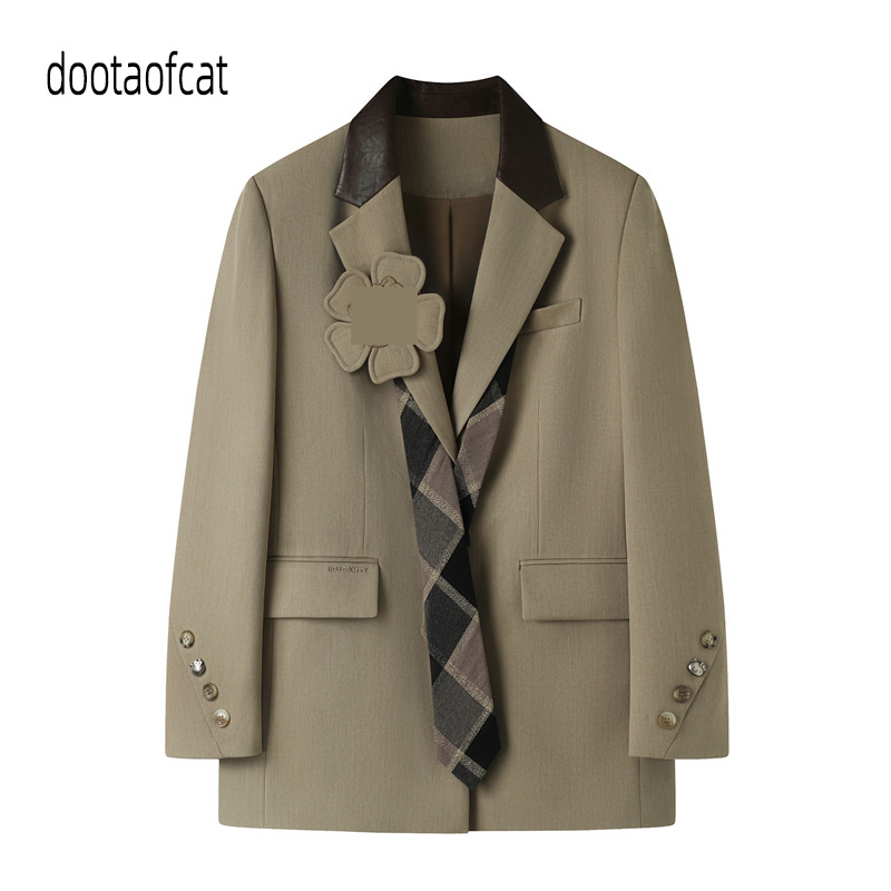 2025 New Autum Women's Sweet Joe Xin's Same Style Cartoon Cat Flower Embroidered Suit Jacket Rl72601449