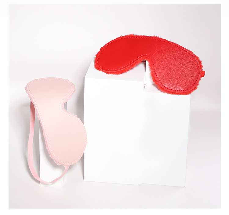 Plush Leather Eye Mask with Couple Handcuffs, Black Bondage Set for Adults — detail image 19