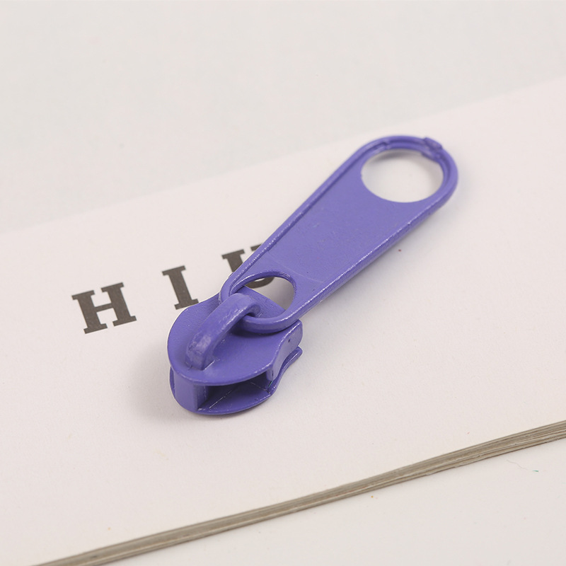 No. 5 fabricantes de cremallera de nylon nueva bolsa de maquillaje de color bolsas de lápiz gruesas cremallera al por mayor