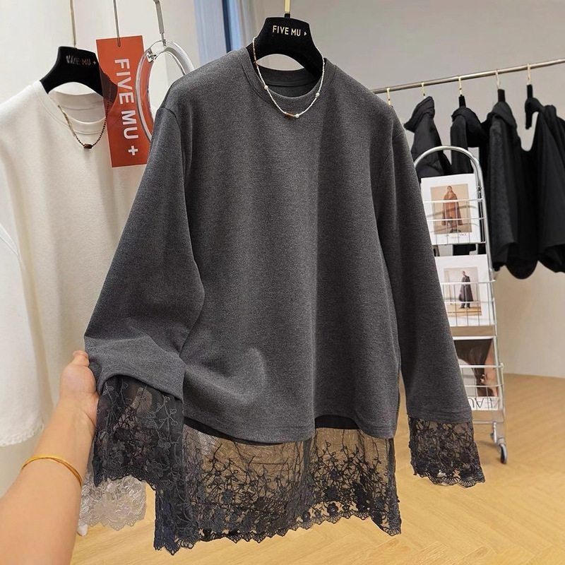 Plus-Size High-End European-Style New Round-Neck T-Shirt with Lace Trim at the Hem, Stylish and Fashionable Long-Sleeve Thermal Top for Autumn and Winter Plus-Size High-End European-Style New Round-Neck T-Shirt with Lace Trim at the Hem, Stylish and Fashionable Long-Sleeve Thermal Top for Autumn and Winter