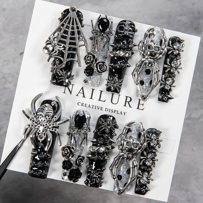 Purely Handmade Dark Gothic Spider Skull Heavy-Duty Fake Nails, Long Detachable Gothic Style Nail Patches
