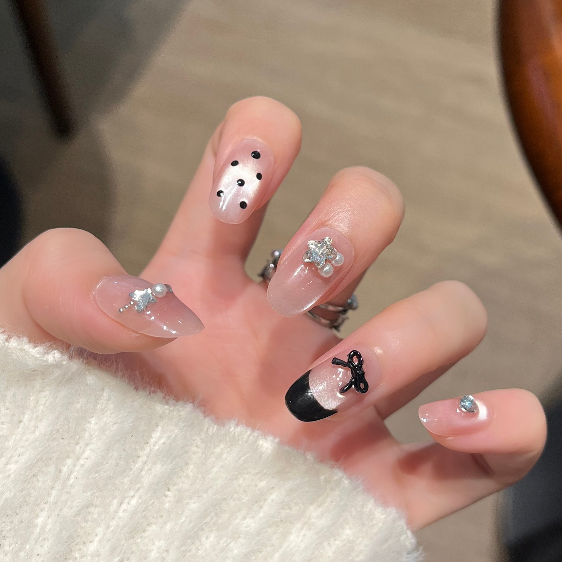 Yarn de estrella suave puro ojo de gato hecho a mano para usar uñas de alto nivel, parches de uñas falsas blanqueadoras, productos terminados de manicure.