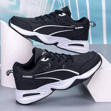 ��Ь2025�＾��ɫƤ���ˮ�\�����eЬ��ʿ��a46�p��47�ܲ�Ь48