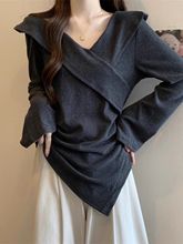 大码女装遮肚子复古领不规则长袖恤女秋冬胖收腰显瘦别致上衣