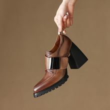 超高跟粗跟单鞋女尖头2025新款潮流百搭皮带扣复古辣妈深口小皮鞋