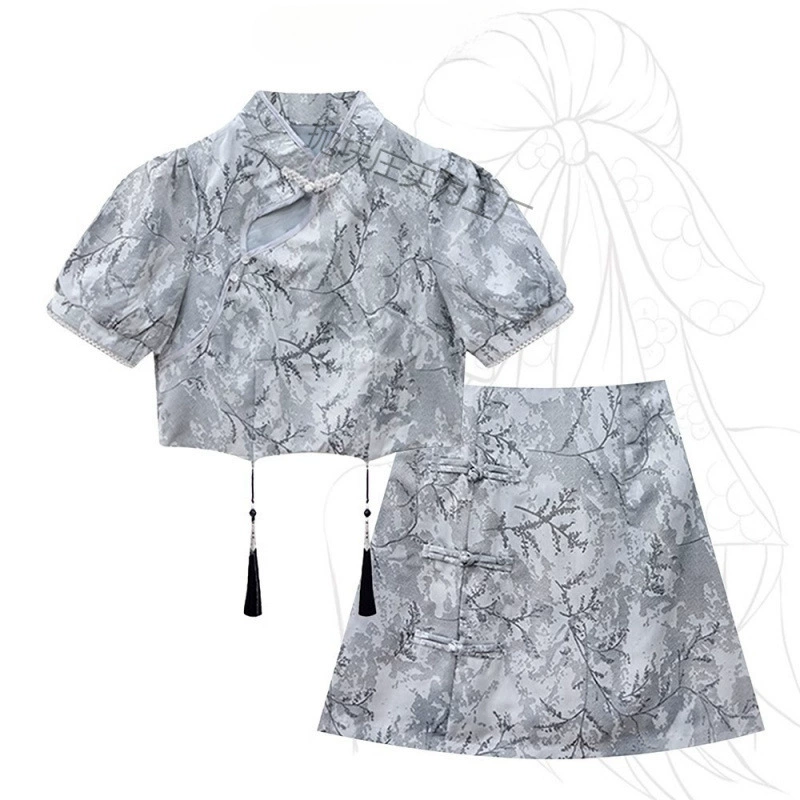 Новый китайский стиль улучшенный чонсам костюм в стиле чая 2025 лето короткий рукав юбка-трапеция комплект из двух предметов для женщин