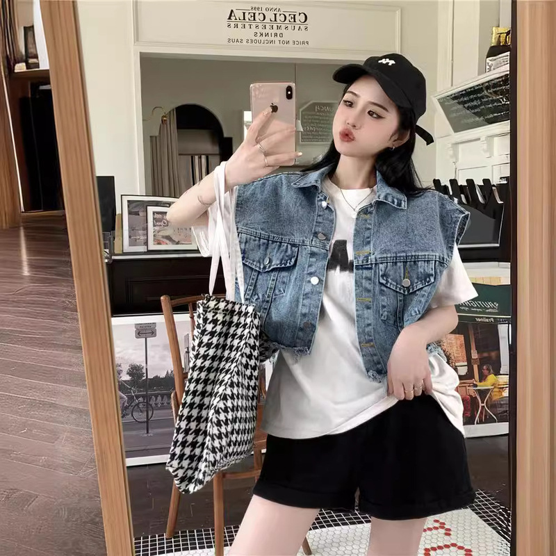 Real Shot of 2026 Spring and Autumn Sleeveless Hong Kong Style Biker Chic Fashionable Denim Loose Jacket Vest for Women Real Shot of 2026 Spring and Autumn Sleeveless Hong Kong Style Biker Chic Fashionable Denim Loose Jacket Vest for Women
