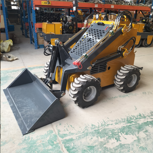 Pequeña carretilla elevadora deslizante para la construcción de jardines agrícolas carretilla elevadora multifuncional rotación de 360 grados vehículo de operación de espacio estrecho image 4