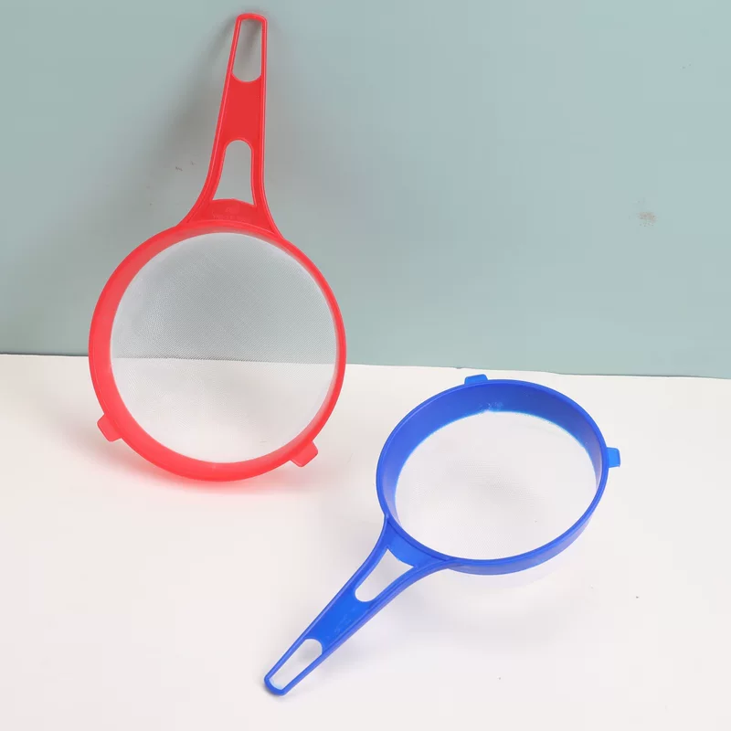 Handheld plastic cigarette holder, hygienic drying rack for home use