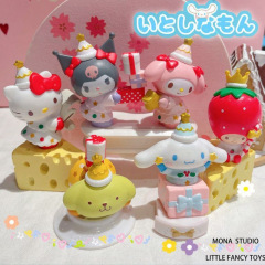 サンリオ美楽ティクリスマスシリーズブラインドボックスかわいいdiyデスクトップ置物玉桂犬手作り人形プレゼント