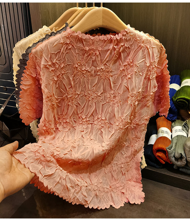 Áo thun nữ tay ngắn cổ tròn chất liệu cotton dập nổi hoa văn nổi cao cấp — Màu đen, Màu đào, Màu trắng, Màu xám chi tiết 5