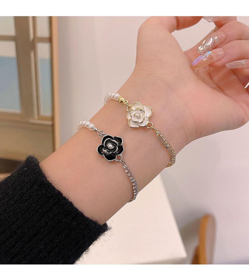 Retro Flower Copper Plating Artificial Pearls Bracelets