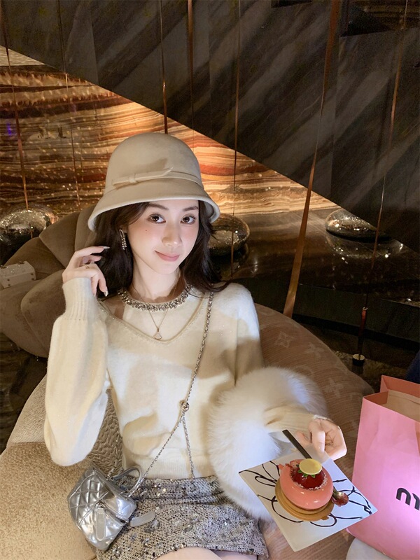鱼兔子的兔子小香风叠穿长袖针织上衣女秋冬新款打底衫背心两件套|undefined