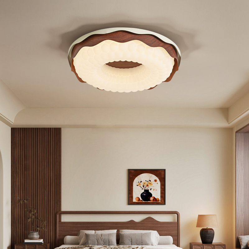 Lámpara de techo de dormitorio de estilo antiguo francés, lámpara de habitación de grano de madera de nogal retro, lámpara de dormitorio principal de sala de estudio de bola colgante creativa