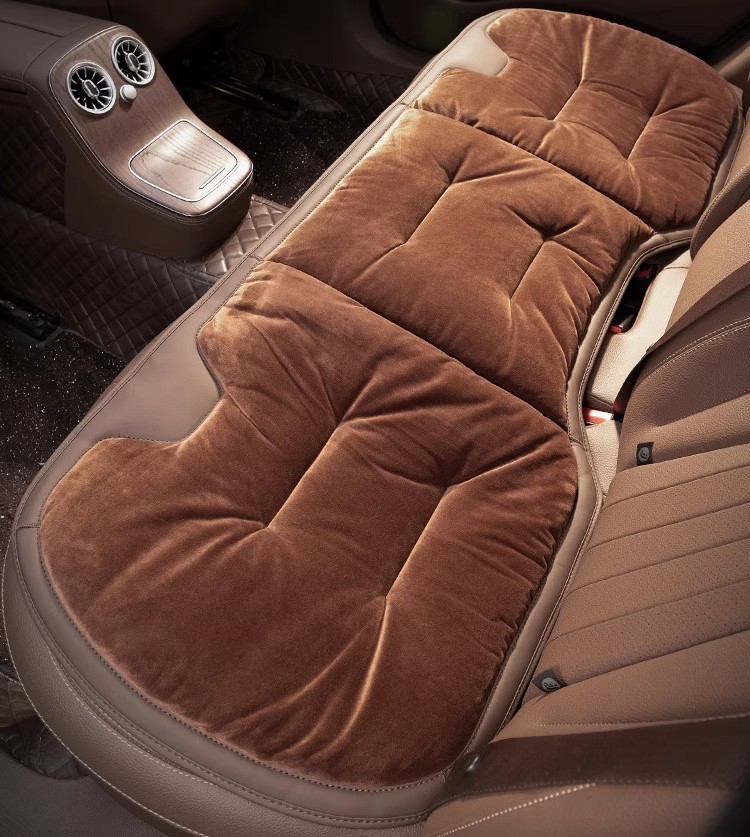 Suitable for Great Wall Haval H2, Haval H6, H5, M2, M4, H8, H7 cars, winter flannel seat cushion with heat retention and temperature locking