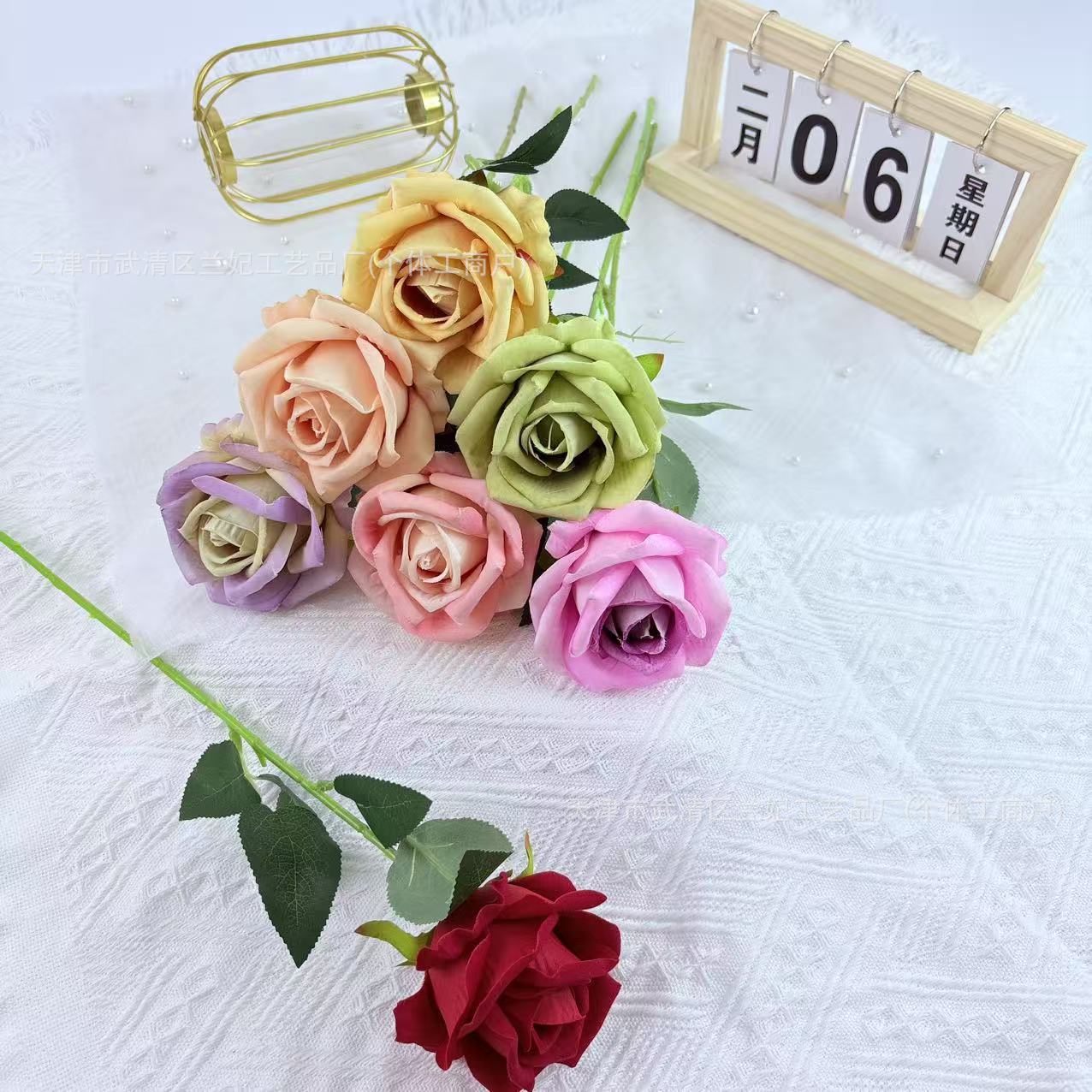 Simulación de tela de terciopelo pequeña crema rosa flor artificial única flor de boda hogar decoración del auditorio ramo de flores accesorios de fotografía