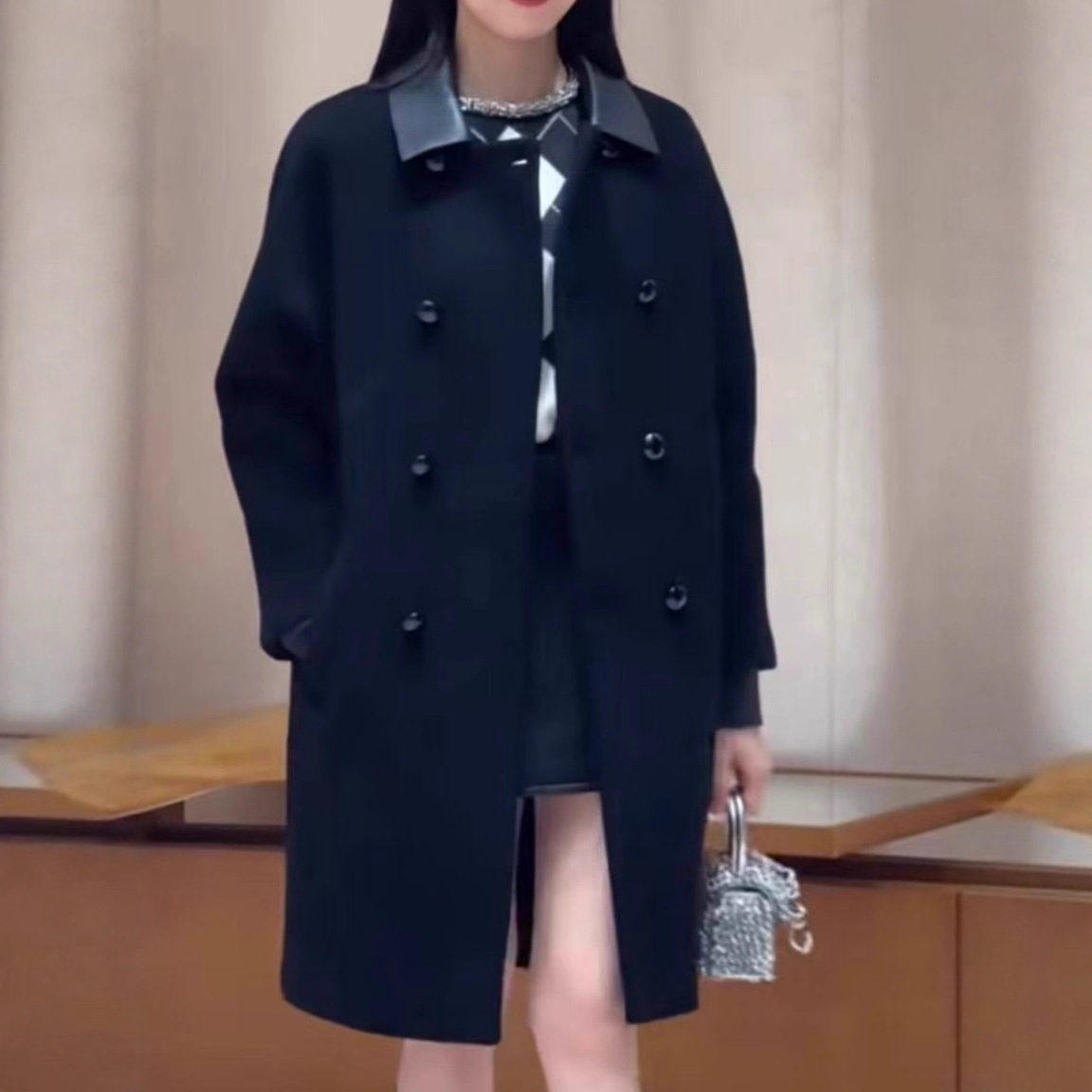 2025 New Autumn and Winter Classic Black Leather Lapel Wool Woolen Outwear Work Clothing Double-Breasted Cocoon-Shaped Long Outwear for Women