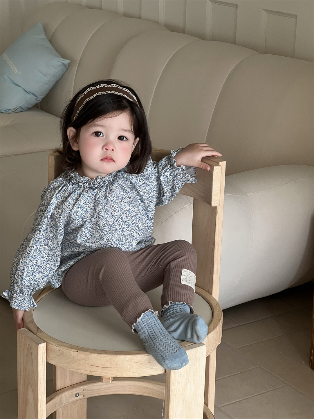 Conjunto de Dos Piezas de Ropa Otoñal para Niñas 2026, Estilo Coreano, Camisa con Estampado Floral y Leggings