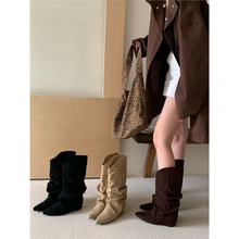 时尚绒面褶皱堆堆靴女2025年秋冬新款尖头西部牛仔靴翻领中筒靴女