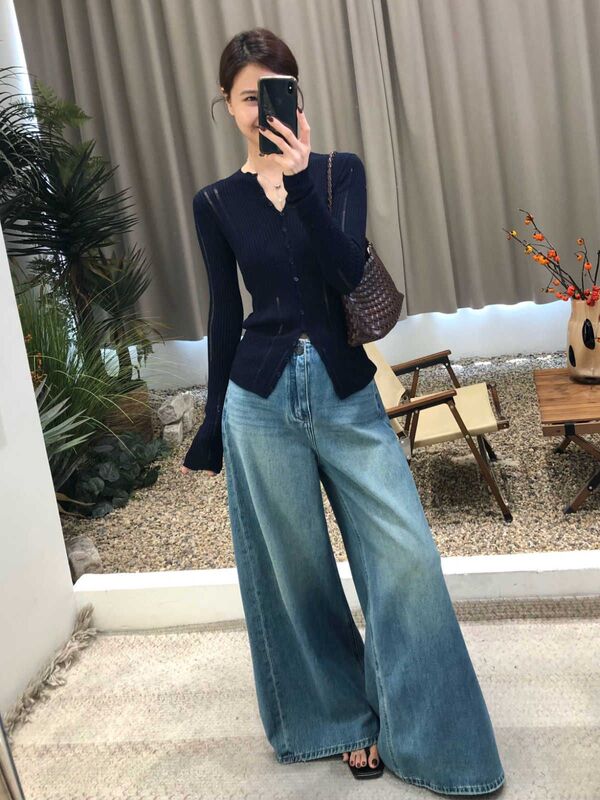早秋破洞长袖针织衫女气质显瘦高级感2025新款秋季穿搭打底衫上衣|undefined