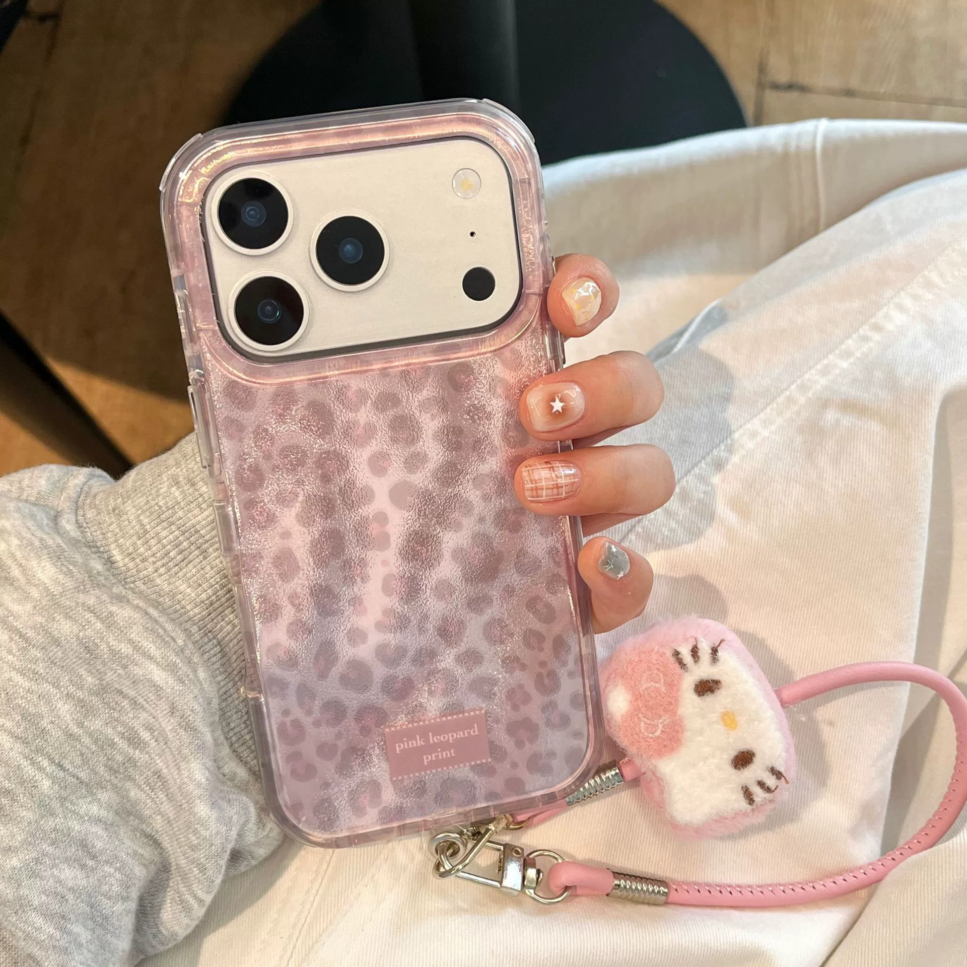 Чехол для телефона Apple iPhone 17, фуксия с леопардовым принтом, совместим с 13–17 Pro/Max
