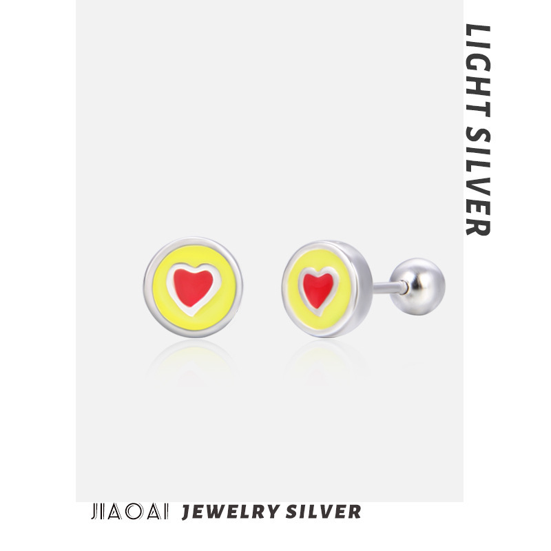 S925 plata redondo amor tornillo pernos de orejas para mujeres coreanas simple pequeño aretes frescos personalidad nicho de diseño sensación de orejas
