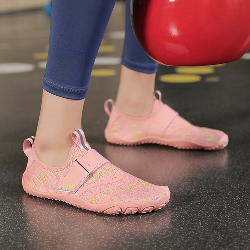 室内健身鞋男女专用深蹲减震防滑瑜伽跳舞跳绳跑步机软底综合训练